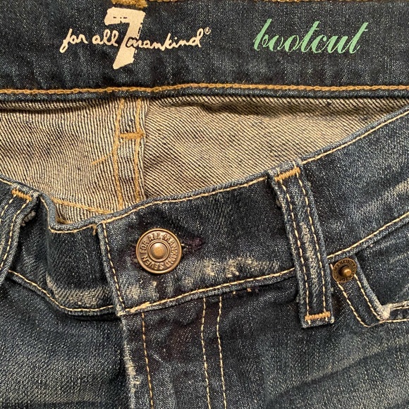 7 For All Mankind women’s boot cut jeans - Picture 4 of 6